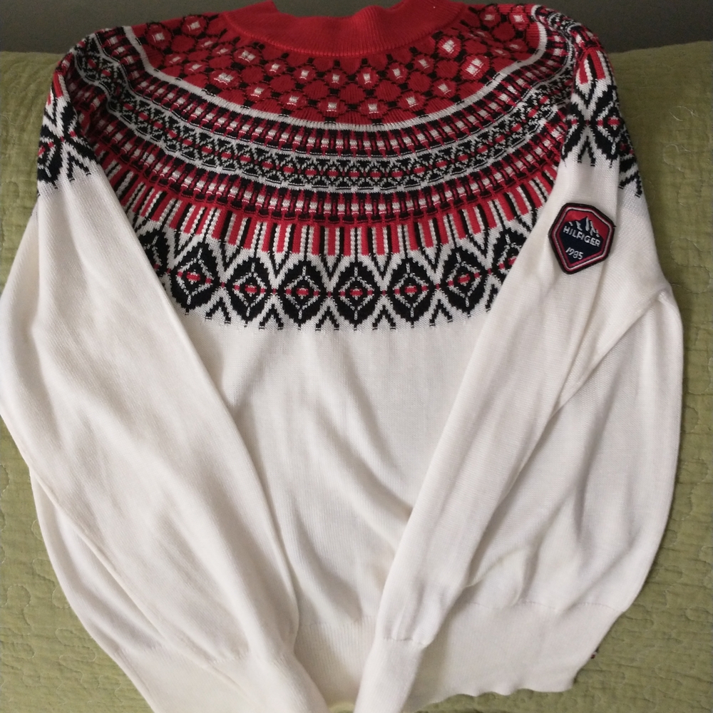 Tommy Hilfiger Women's Festive Red and White Sweater